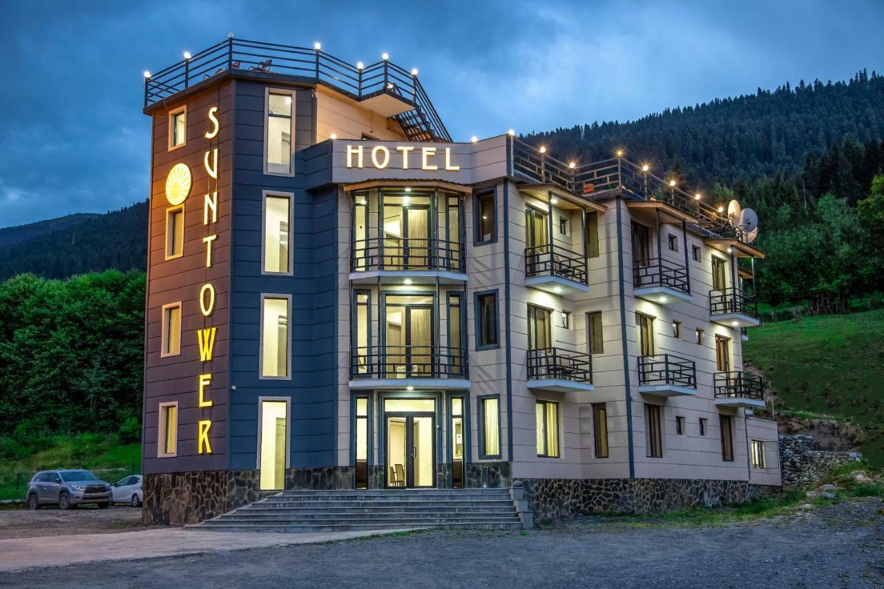 Suntower Hotel Mestia Ngoại thất bức ảnh