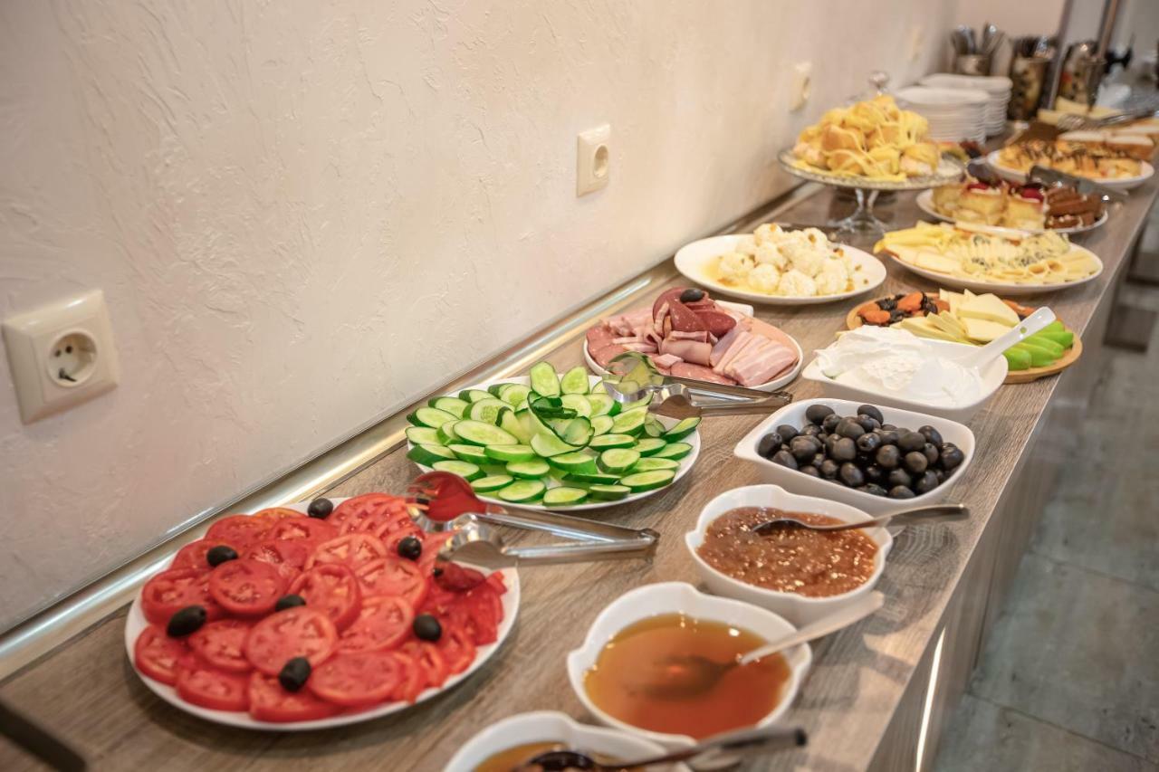 Suntower Hotel Mestia Ngoại thất bức ảnh